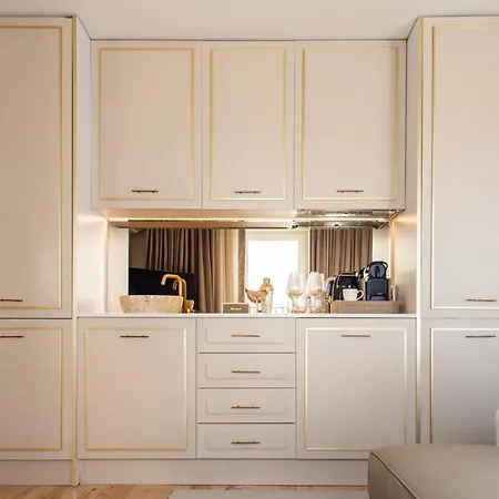 Dorothea Apartmanhotel 4*